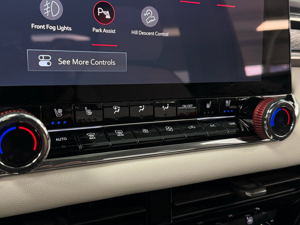 Used 2024 GMC Canyon AT4X w/ AT4X AEV Edition AWD/4WD image 27