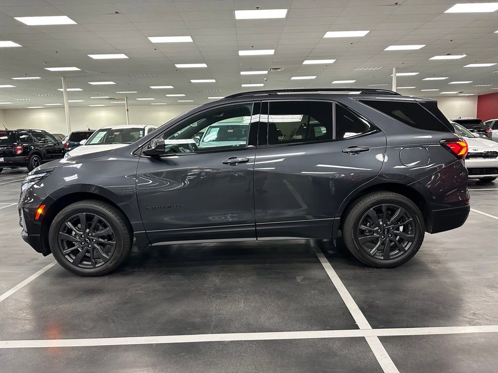 Used 2022 Chevrolet Equinox RS image 4