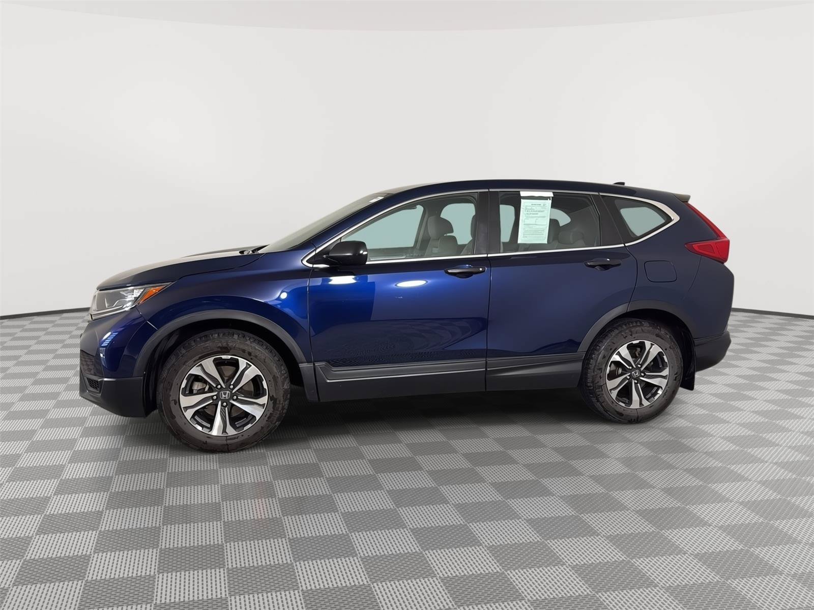 Used 2019 Honda CR-V LX image 4