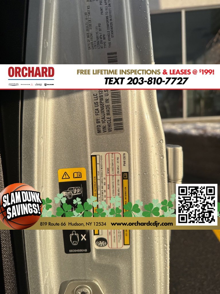 Used 2023 Jeep Wrangler Unlimited w/ Sun & Screen Package image 24