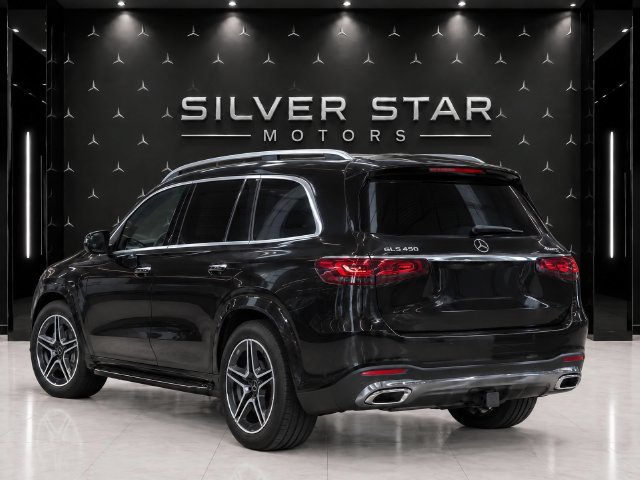 Used 2024 Mercedes-Benz GLS 450 4MATIC image 4