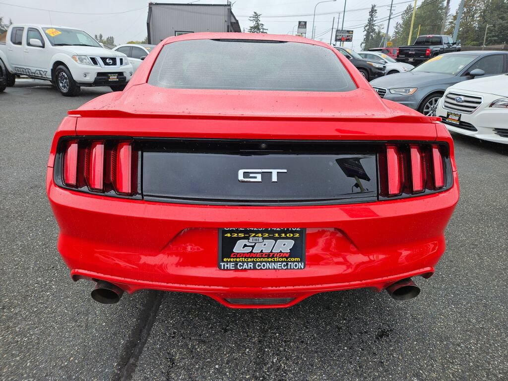 Used 2015 Ford Mustang GT RWD image 5