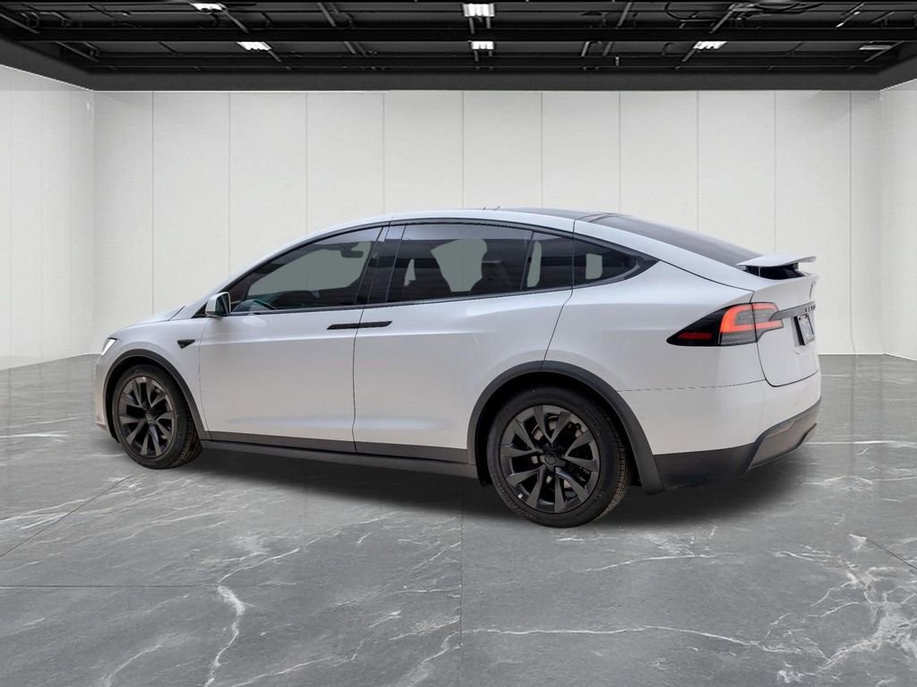 Used 2023 Tesla Model X Plaid AWD/4WD image 3