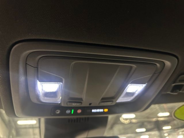 Used 2023 GMC Sierra 1500 SLT w/ SLT Convenience Package image 16