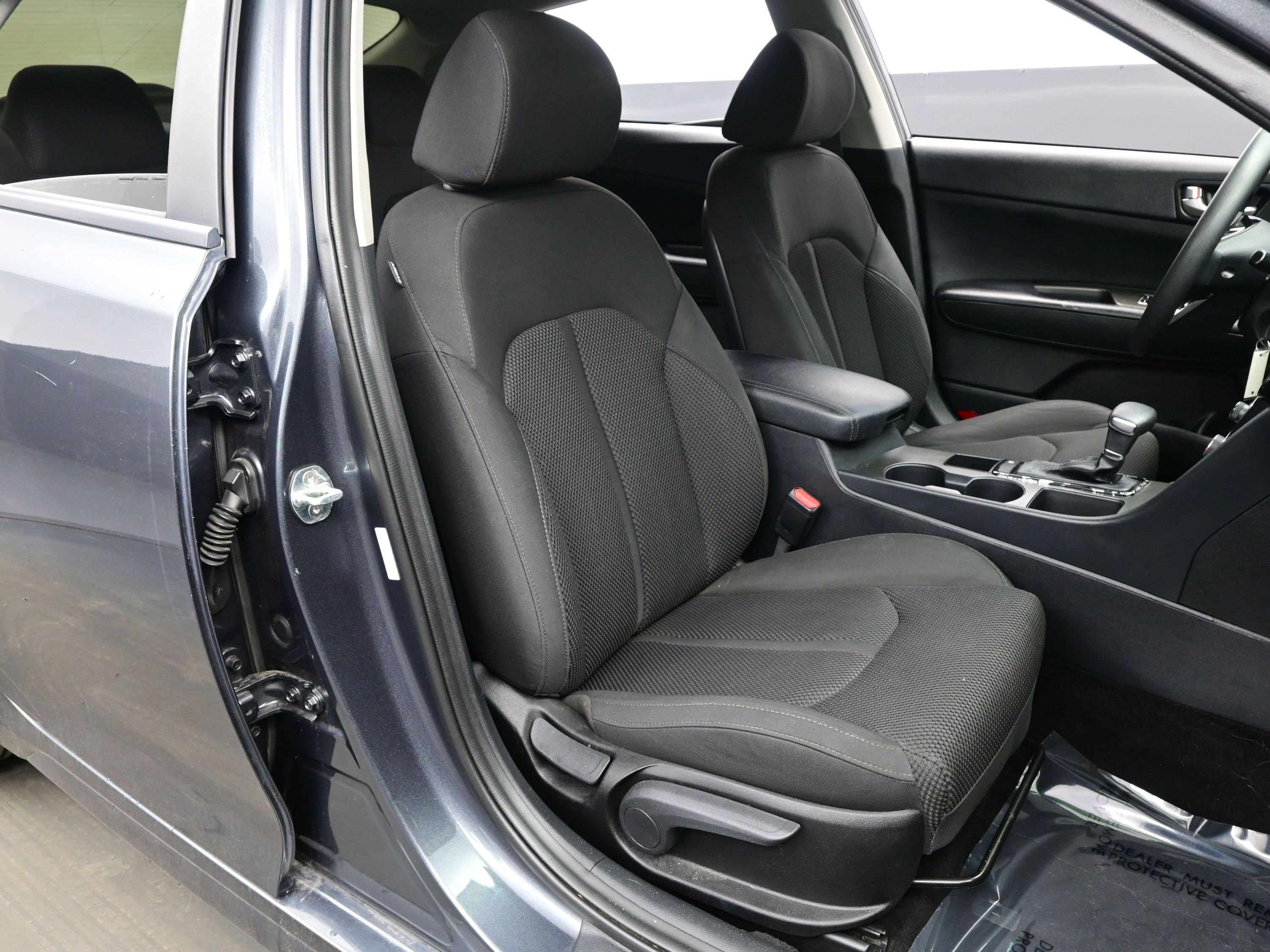 Used 2020 Kia Optima LX image 13