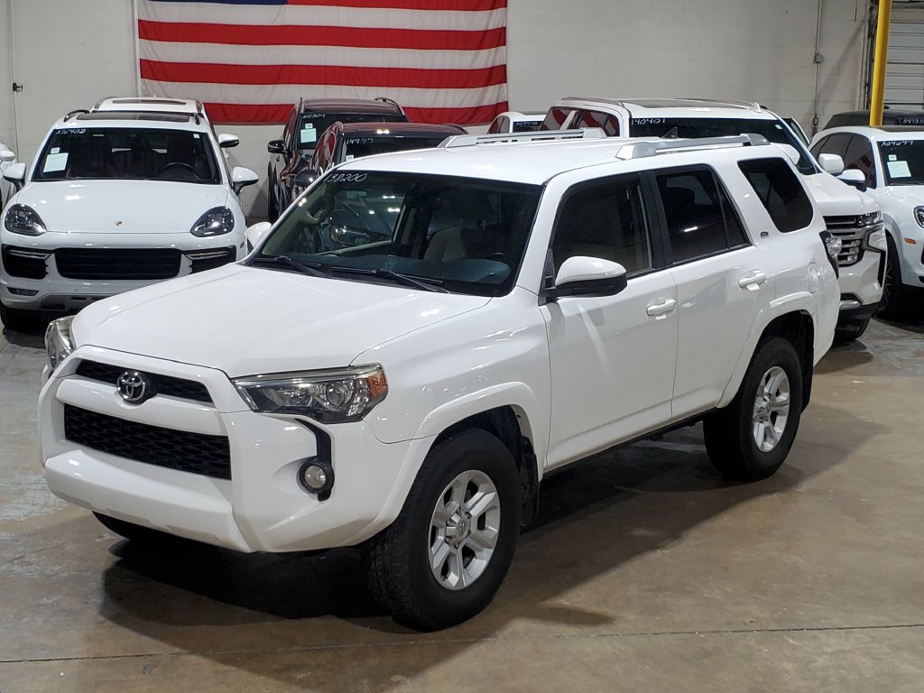 Used 2016 Toyota 4Runner SR5 RWD image 37