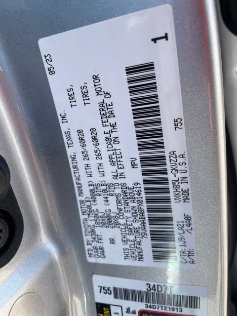 Used 2023 Toyota Sequoia Platinum AWD/4WD image 14