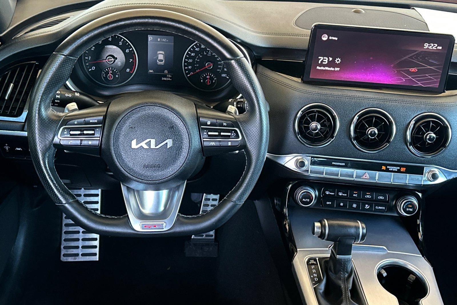 Used 2022 Kia Stinger GT1 RWD image 15