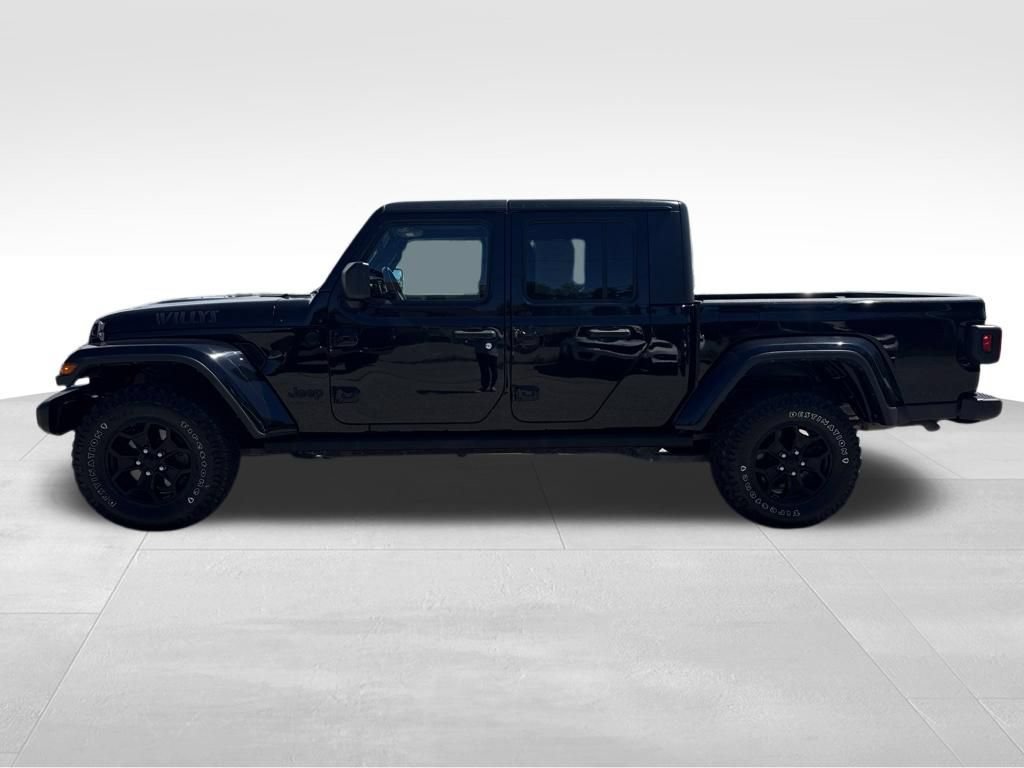 Used 2021 Jeep Gladiator Sport AWD/4WD image 3