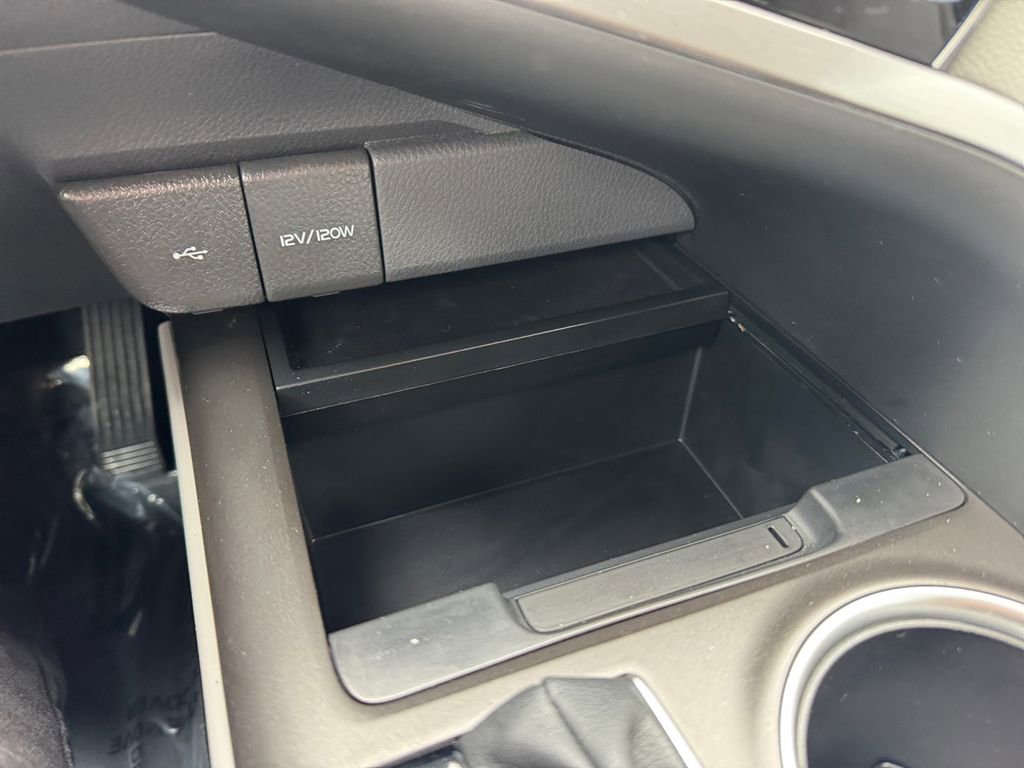 Used 2024 Toyota Camry LE image 23