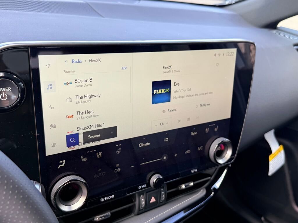 New 2026 Lexus NX 450h+ F Sport image 7