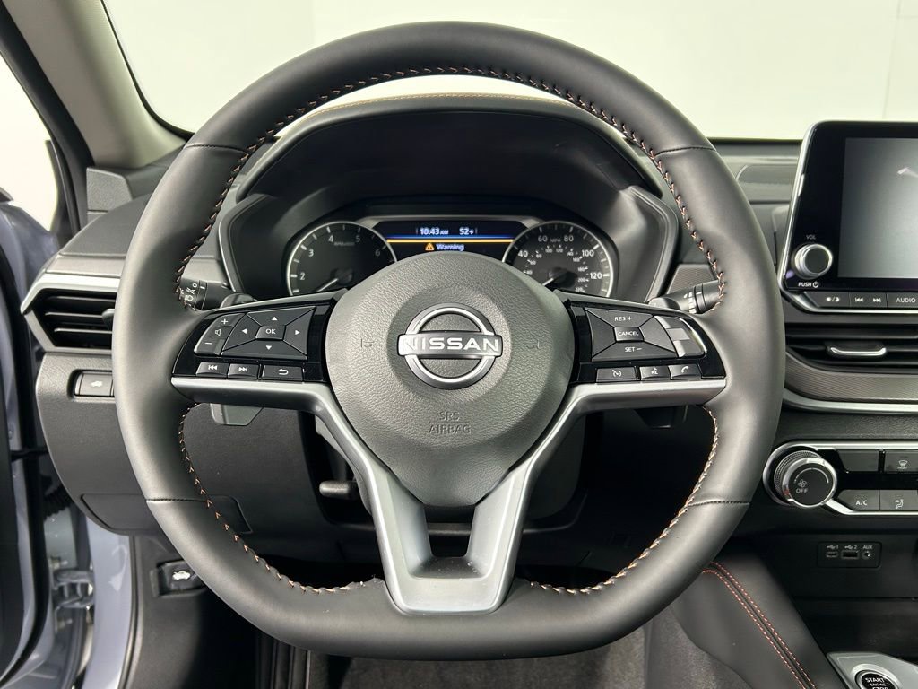 Used 2025 Nissan Altima 2.5 SR image 22