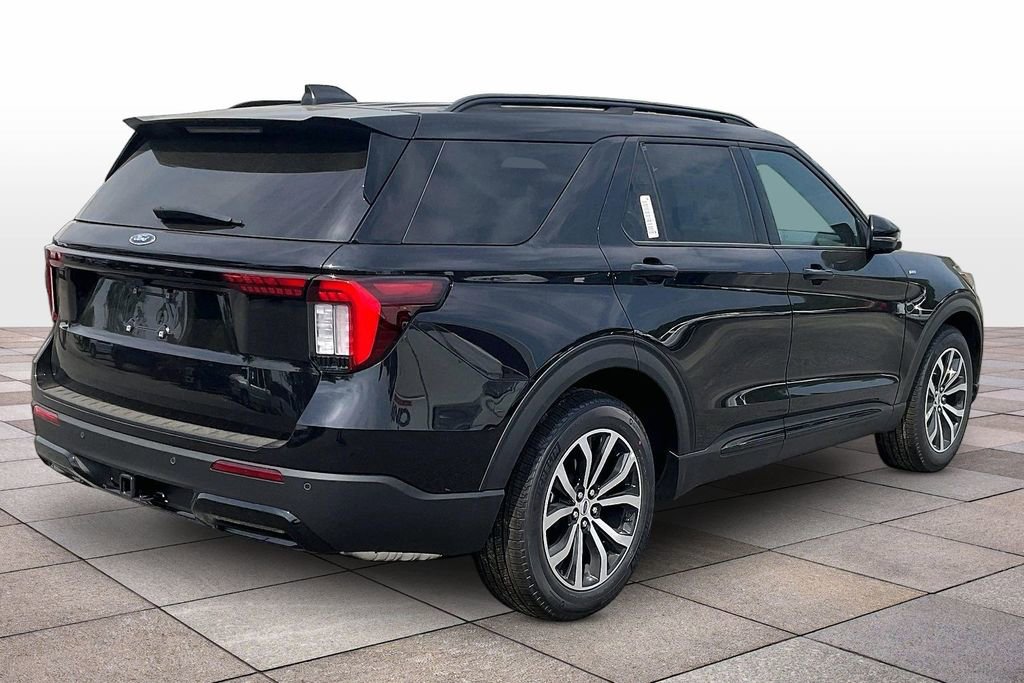 New 2026 Ford Explorer ST-Line RWD image 18