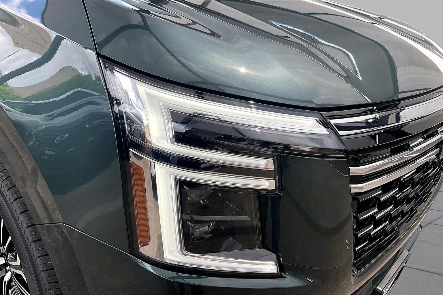New 2026 Nissan Armada Platinum AWD/4WD image 18