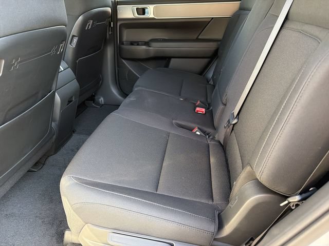 Used 2026 Hyundai Santa Fe SE AWD/4WD image 17