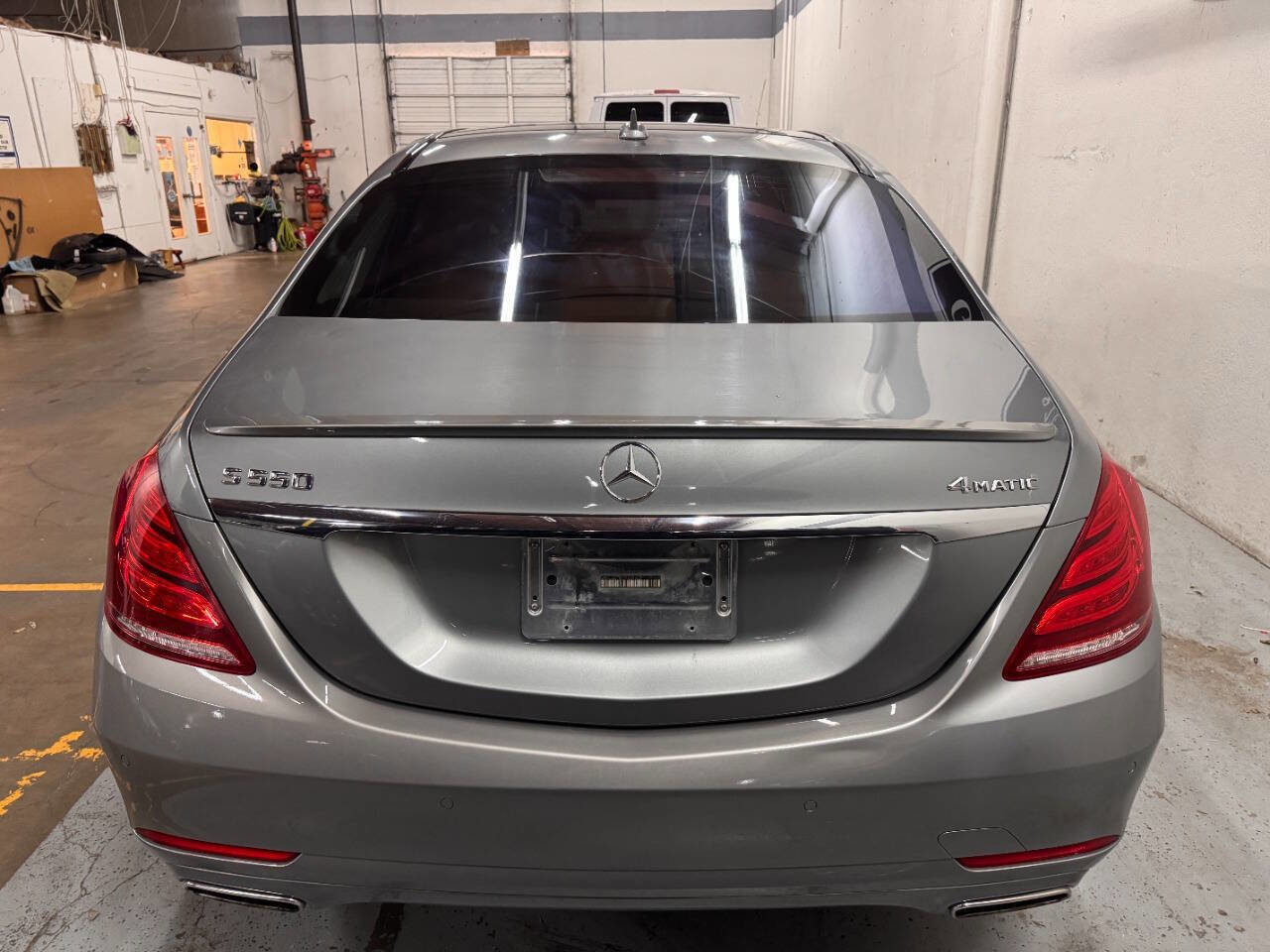 Used 2015 Mercedes-Benz S 550 4MATIC Sedan image 9