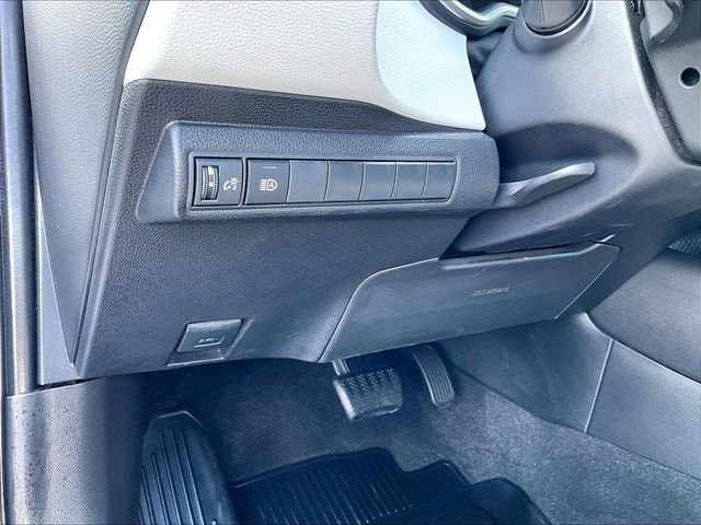 Used 2023 Toyota Corolla SE w/ SE Premium Package FWD image 30