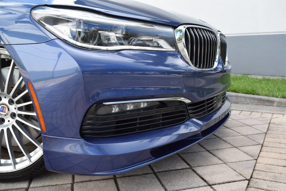 Used 2017 BMW ALPINA B7 xDrive AWD/4WD image 15
