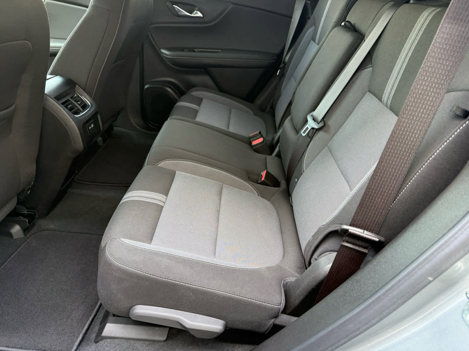 Used 2024 Chevrolet Blazer LT w/ Convenience Package image 5
