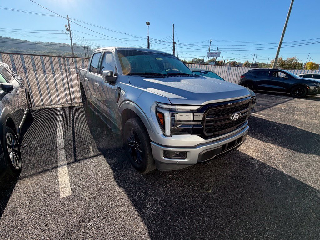 Used 2025 Ford F150 Lariat w/ Equipment Group 501A Mid AWD/4WD image 1