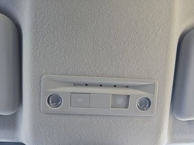 New 2026 Nissan Kicks SV image 7