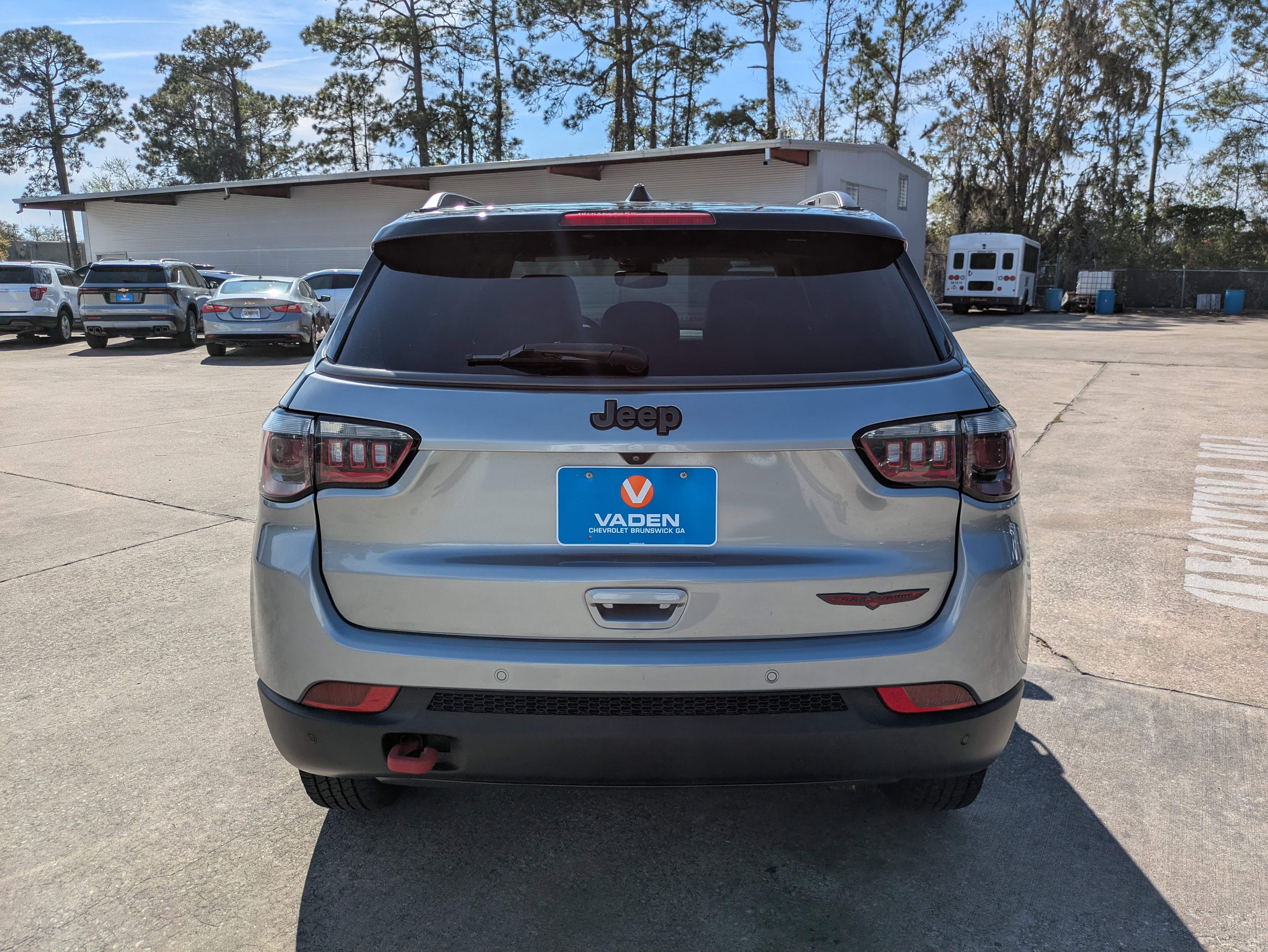 Used 2022 Jeep Compass Trailhawk w/ Trailhawk Convenience Group image 25