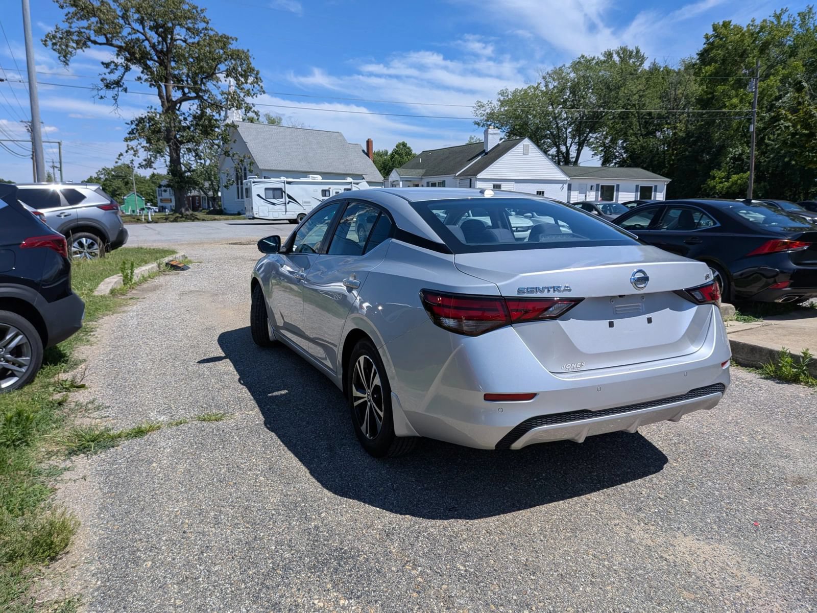 Used 2020 Nissan Sentra SV FWD image 4