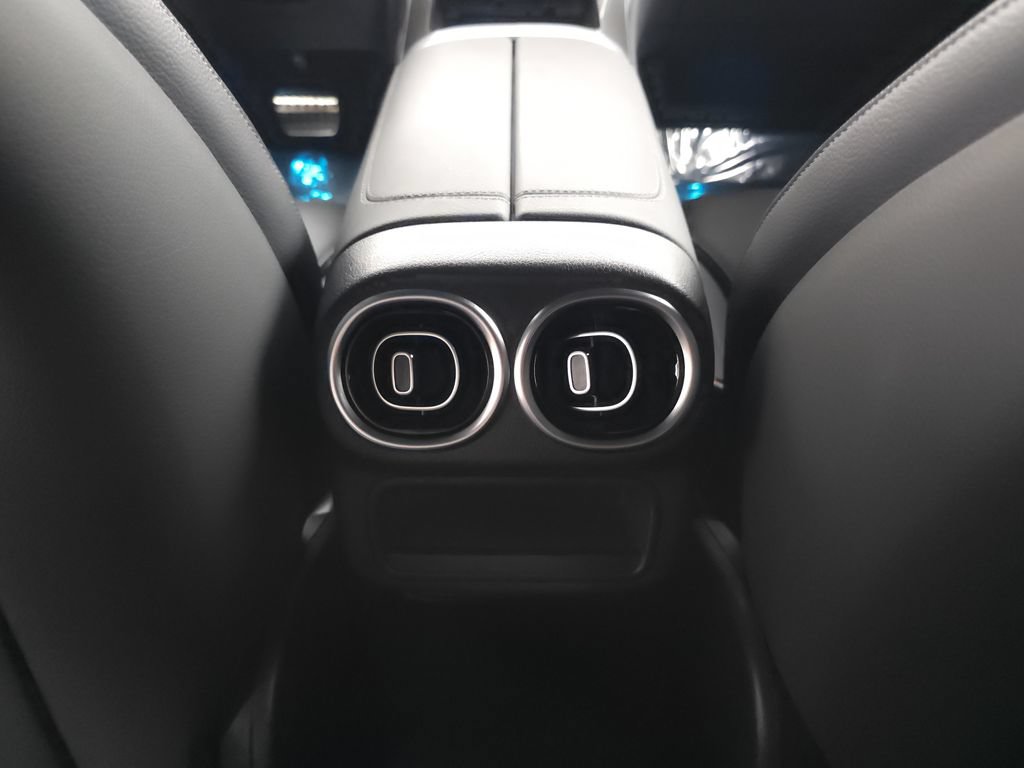 Certified 2026 Mercedes-Benz GLC 300 4MATIC image 23