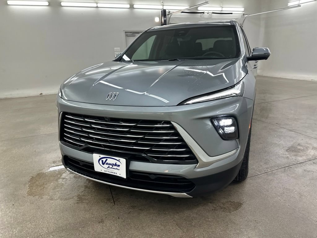 New 2026 Buick Enclave Preferred w/ Power Package AWD/4WD image 4