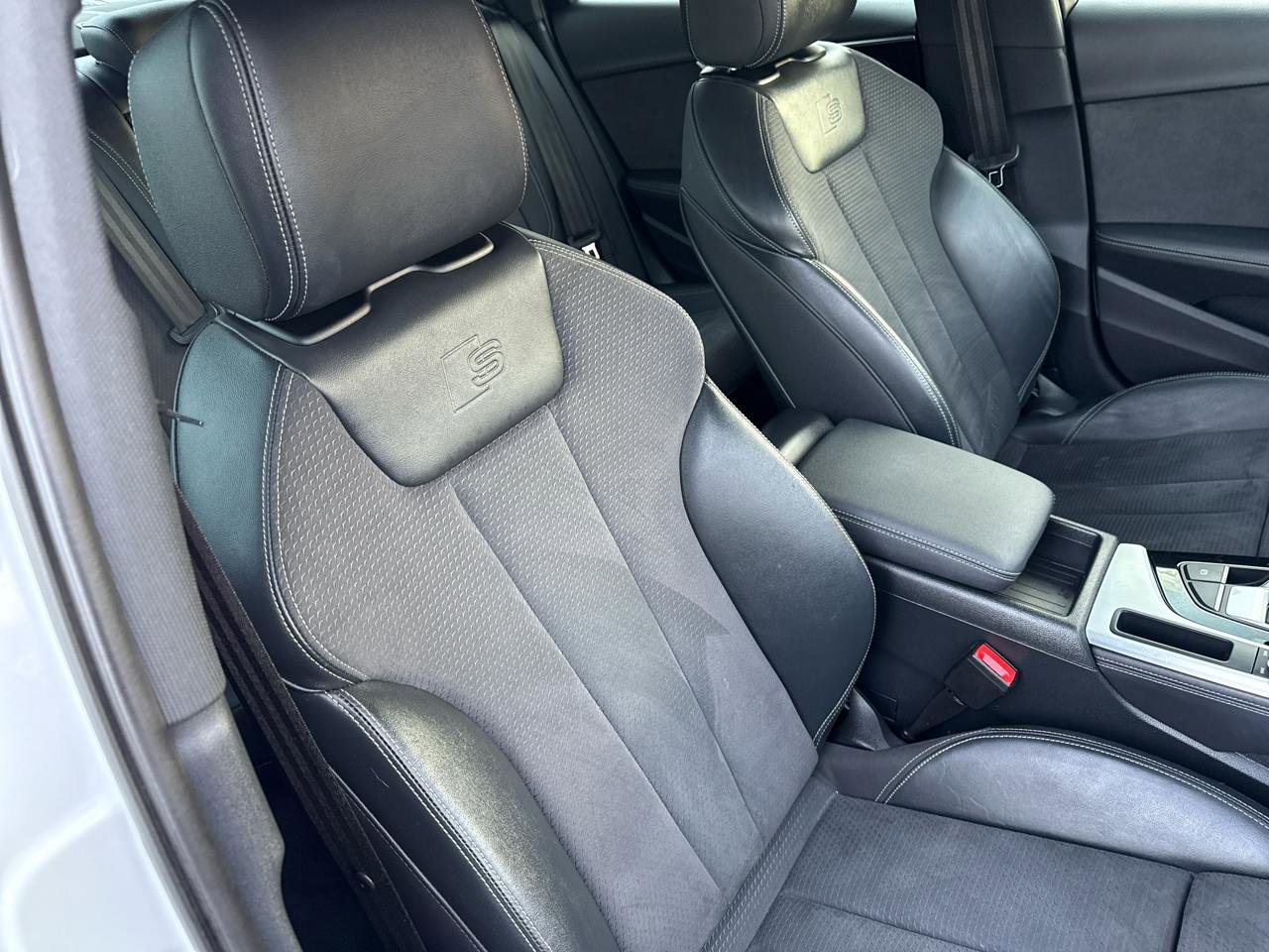 Used 2023 Audi A4 2.0T Premium Plus w/ Premium Plus Package image 27