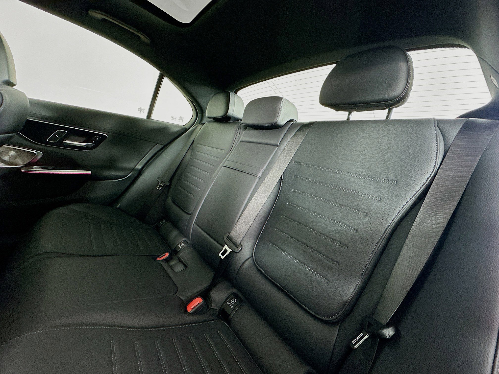 Certified 2025 Mercedes-Benz C 300 4MATIC Sedan image 31