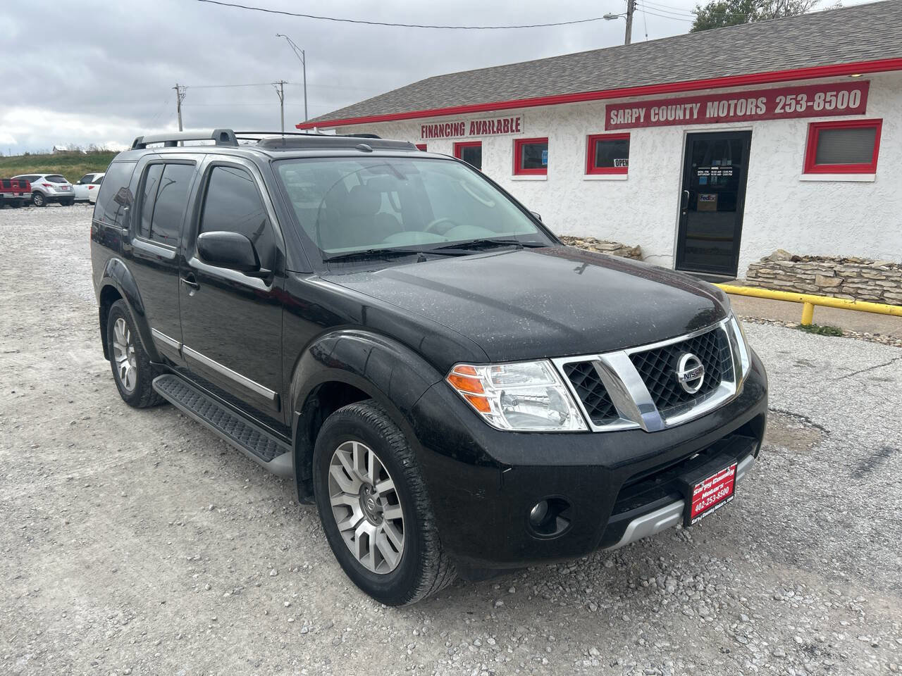 Used 2010 Nissan Pathfinder LE