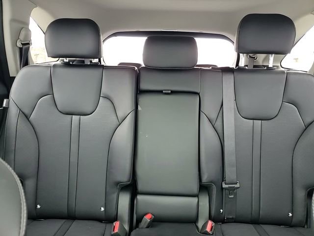 Used 2025 Kia Sorento S w/ Panoramic Sunroof Package image 11