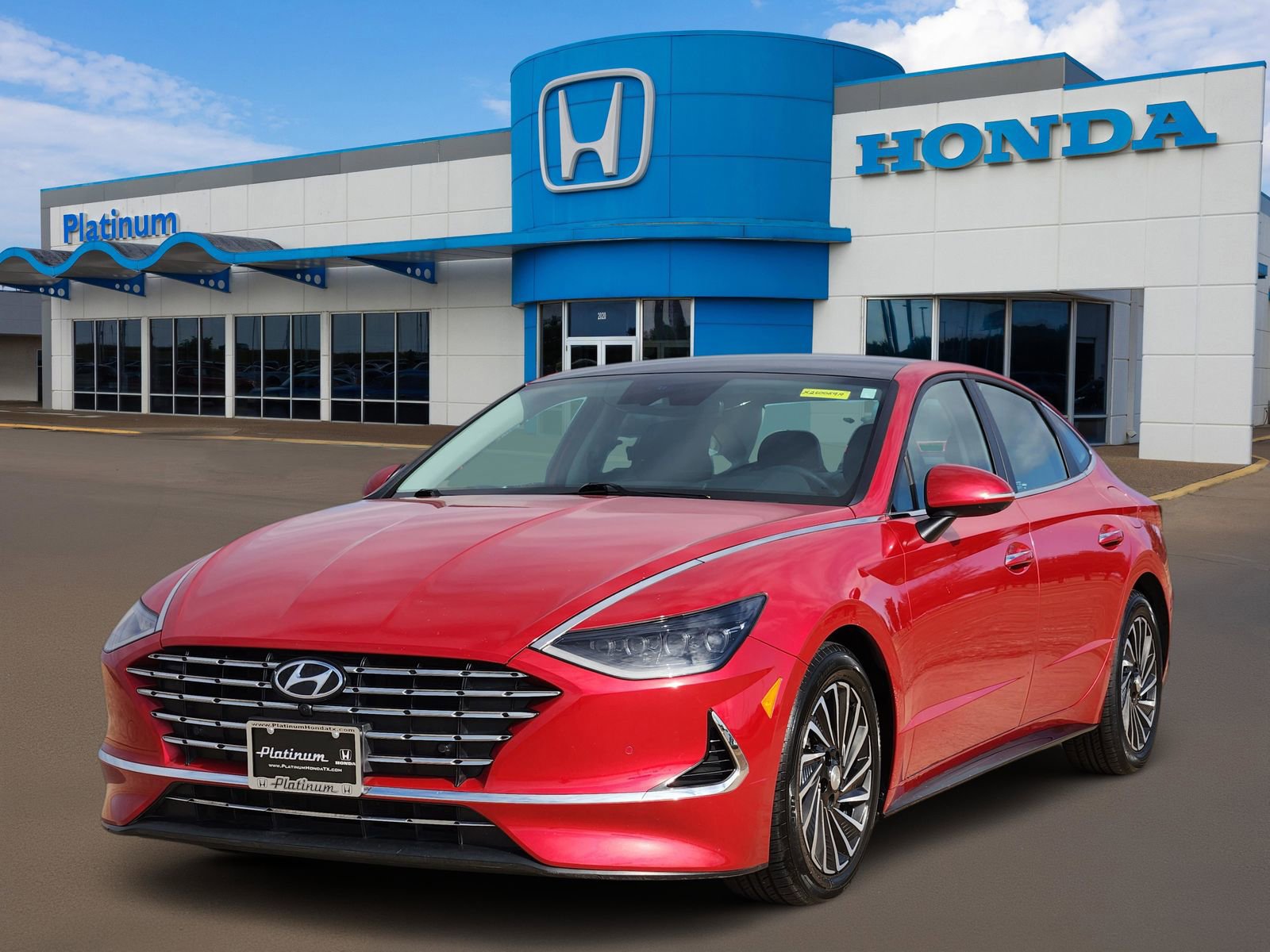 Used 2021 Hyundai Sonata Limited image 2