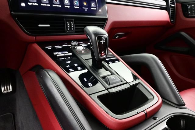 Certified 2023 Porsche Cayenne Turbo GT AWD/4WD image 11