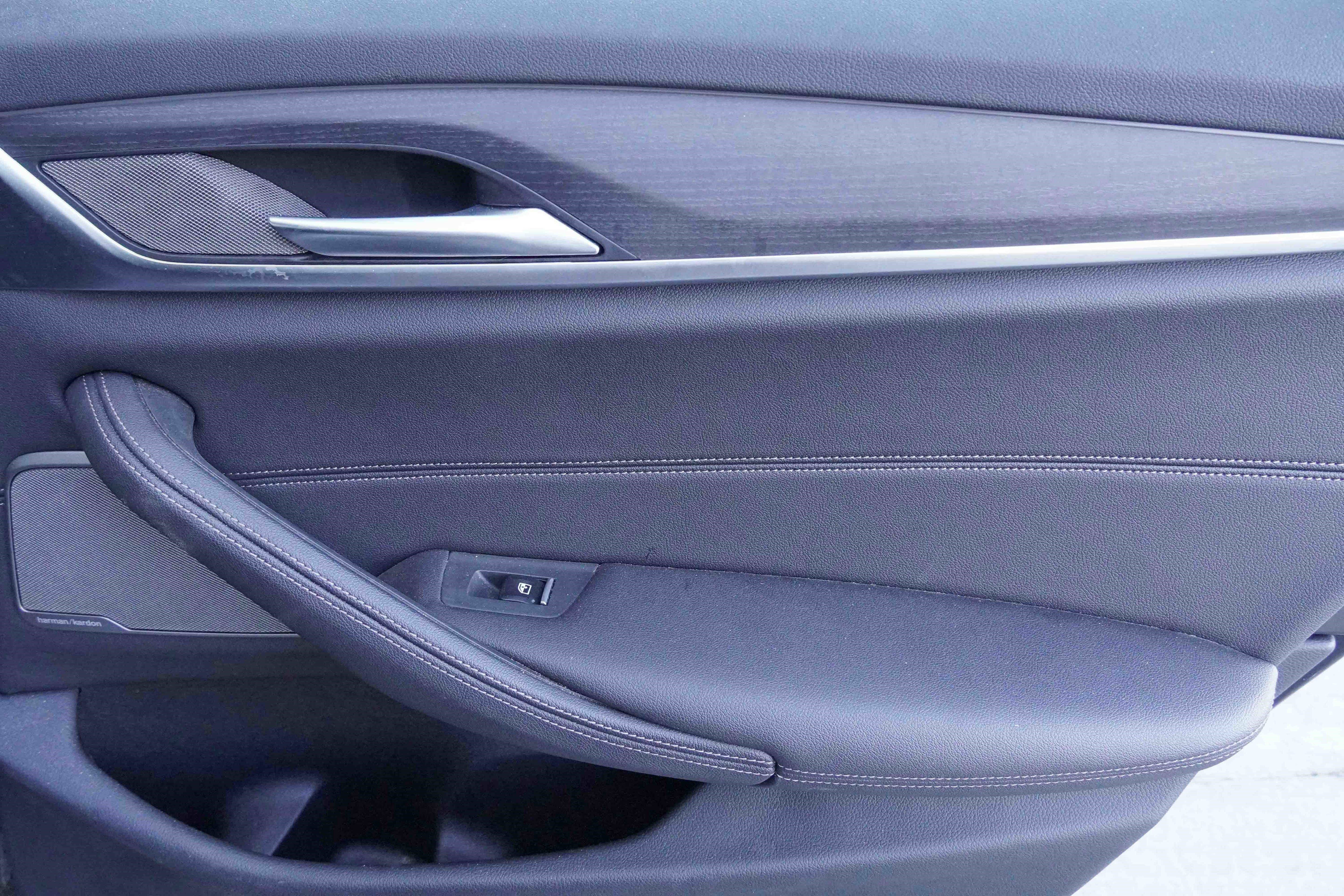 Certified 2023 BMW 530i xDrive w/ M Sport Package image 34