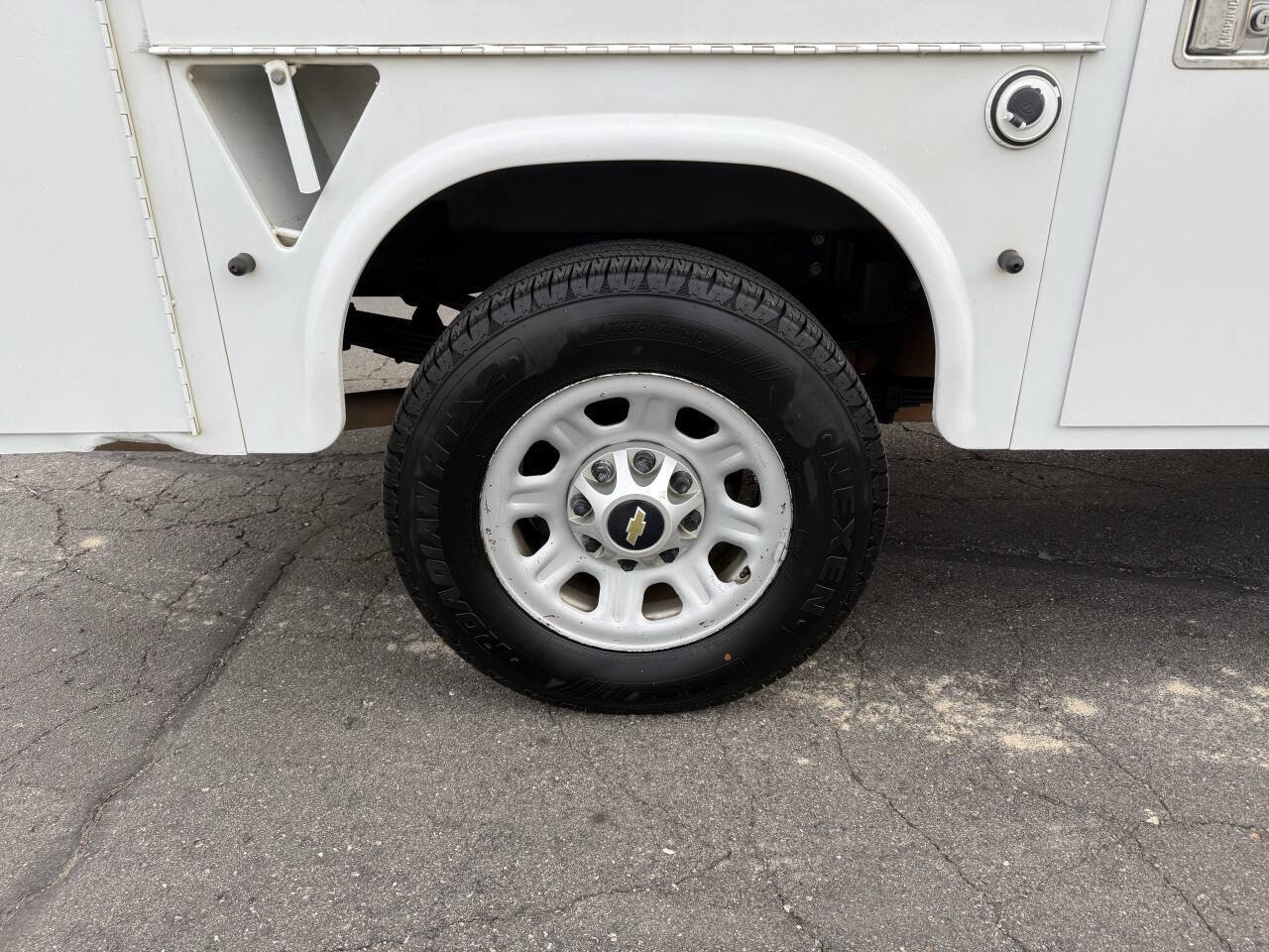 Used 2013 Chevrolet Silverado 3500 W/T image 14