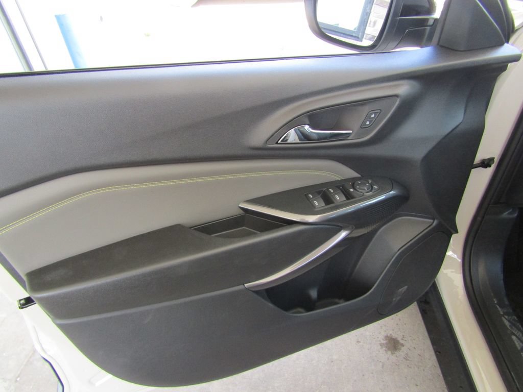 New 2026 Chevrolet Trax ACTIV w/ Driver Confidence Package FWD image 20