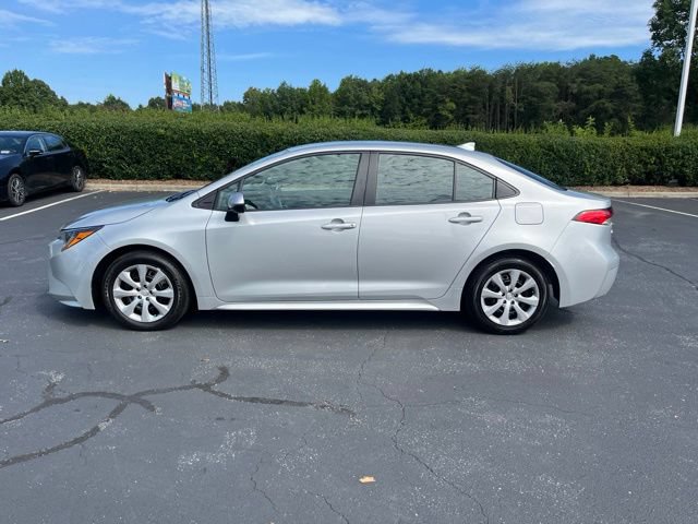 Used 2024 Toyota Corolla LE FWD image 10