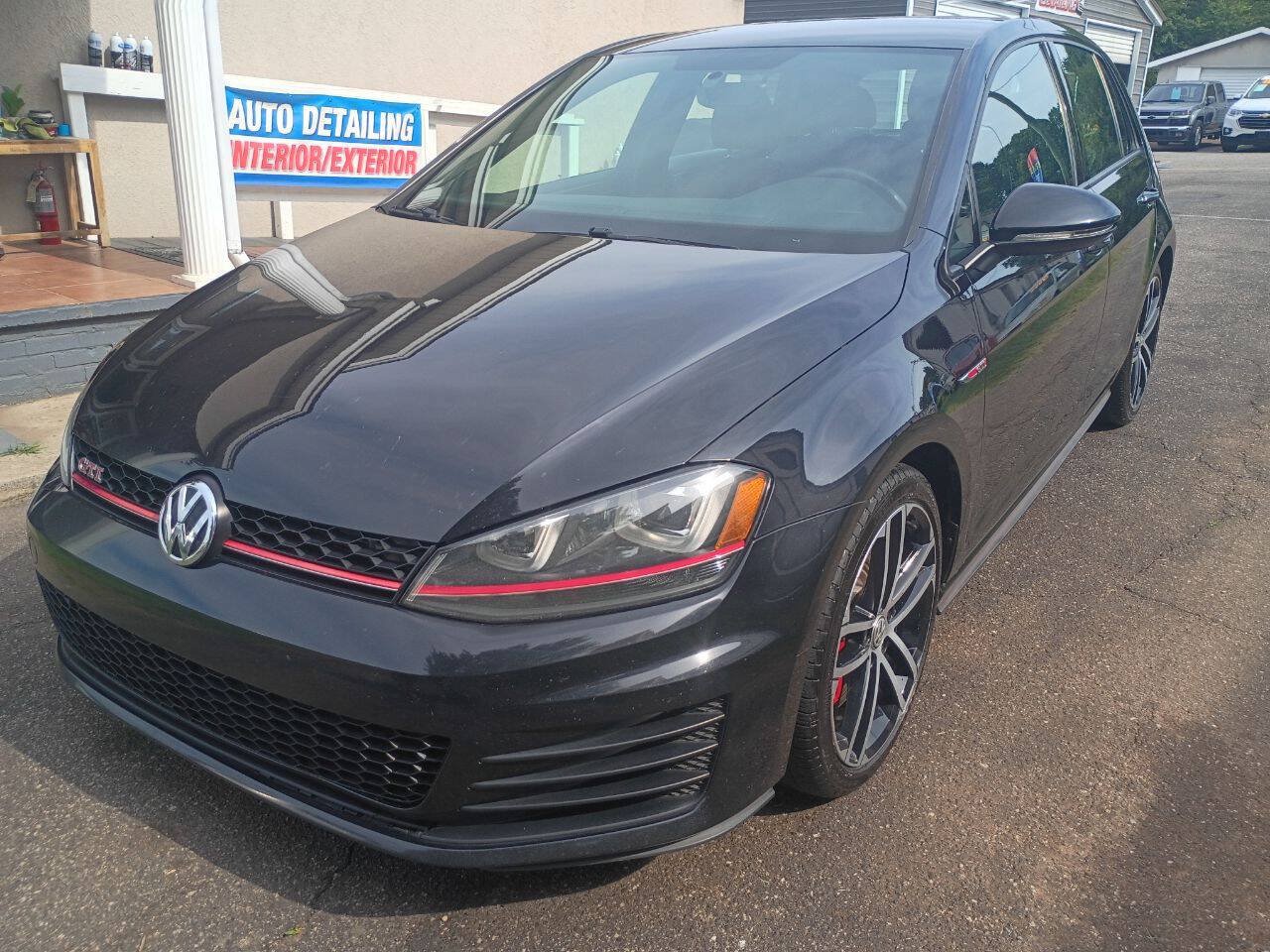Used 2017 Volkswagen GTI Sport FWD image 2