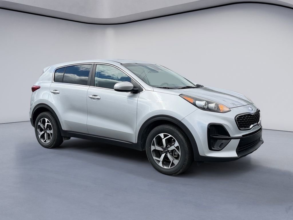 Used 2020 Kia Sportage LX image 7