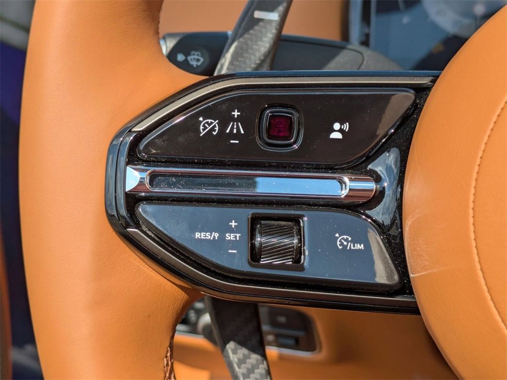 New 2025 Aston Martin DB12 Convertible image 19