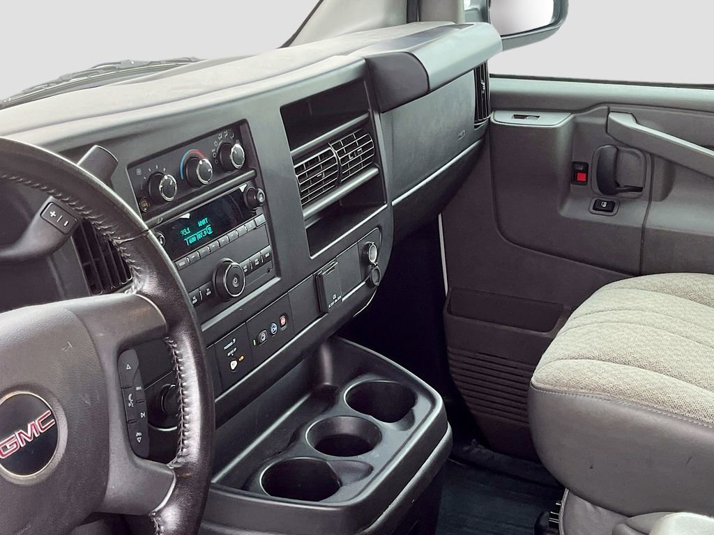 Used 2023 GMC Savana 3500 Extended w/ Driver Convenience Package RWD image 22