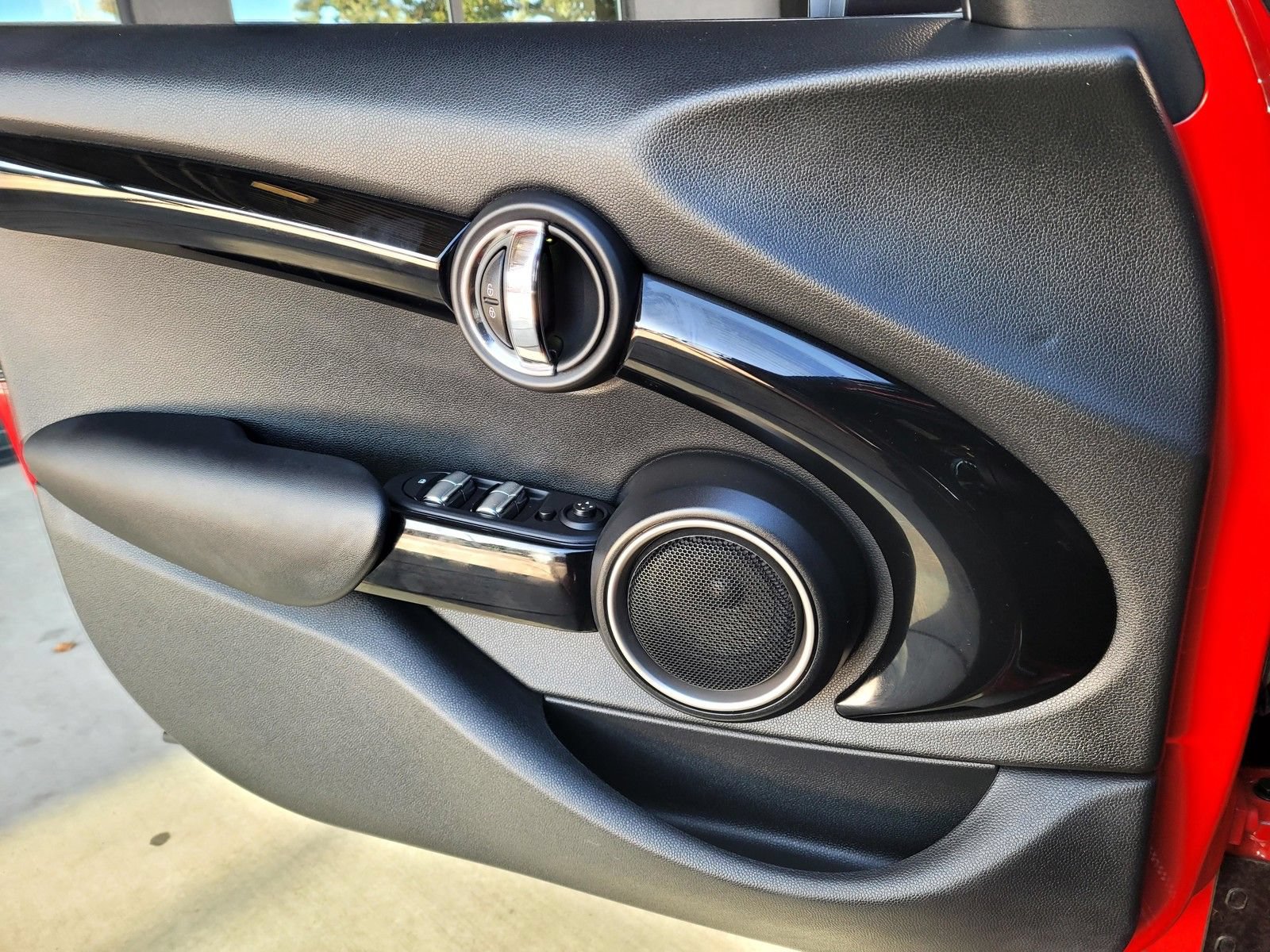 Used 2015 MINI Cooper S FWD image 22