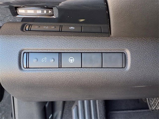 Certified 2024 Nissan Pathfinder SV image 15