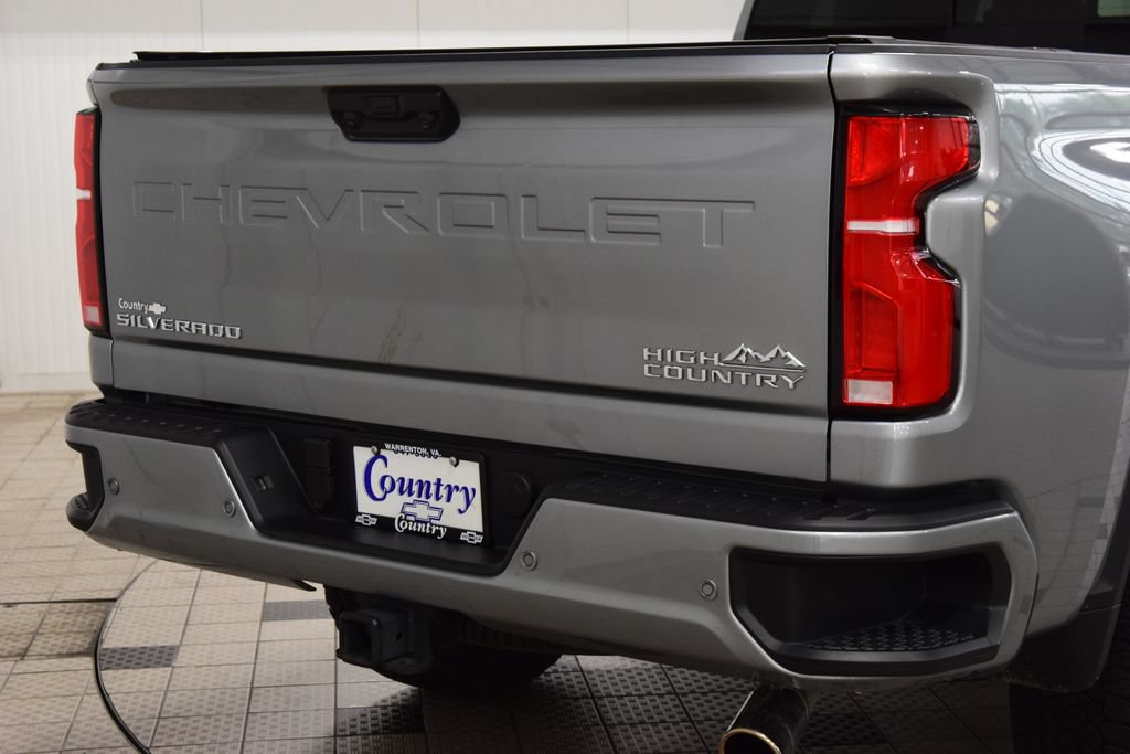Used 2025 Chevrolet Silverado 2500 High Country w/ Z71 Off-Road Package AWD/4WD image 23