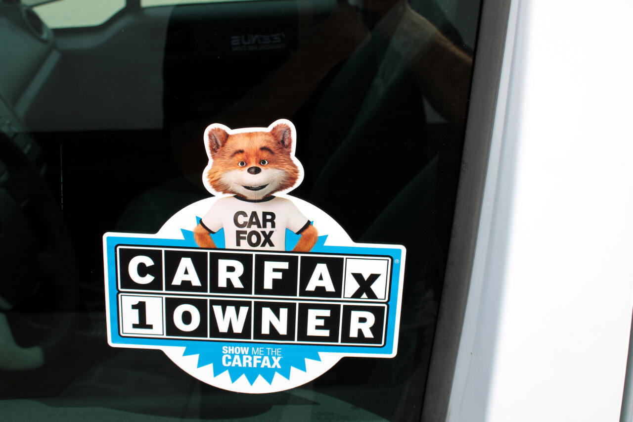 Used 2013 Ford Transit Connect XLT image 19