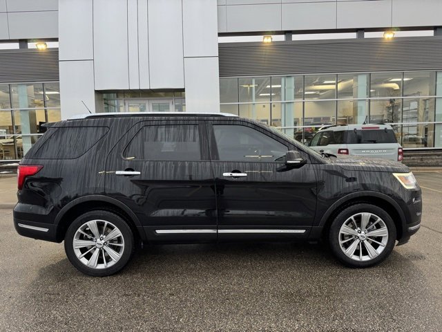 Certified 2018 Ford Explorer Limited image 31