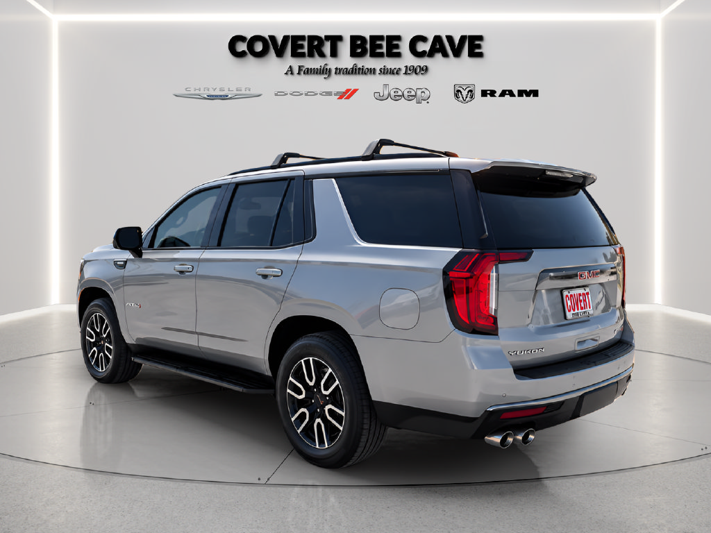 Used 2024 GMC Yukon AT4 w/ Technology Package AWD/4WD image 3