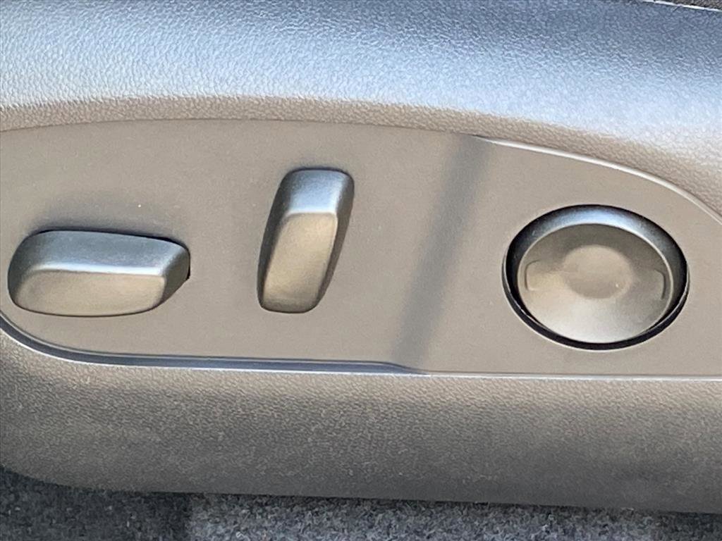 New 2026 Chevrolet Traverse LT w/ LPO, Floor Liner Package image 13